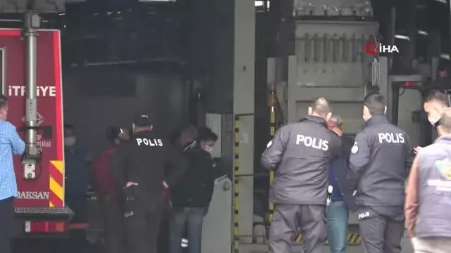Bir anlık dikkatsizlik canından ediyordu...Pres makinesine sıkıştı Bir anlık dikkatsizlik canından ediyordu...Pres makinesine sıkıştı