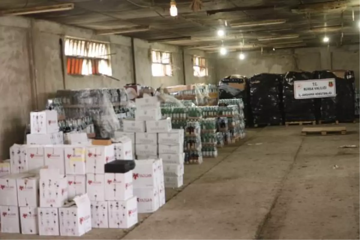 Son Dakika | Bursa'da kaçak içki deposuna baskın