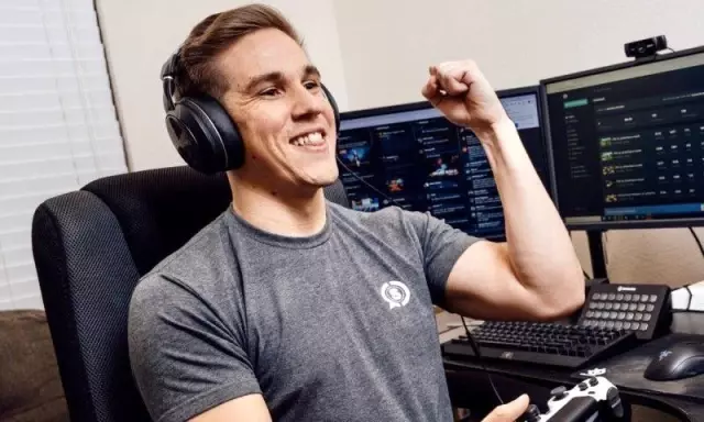Call of Duty yayıncısı ve sunucusu TeePee, Envy Gaming'e katıldı Call of Duty yayıncısı ve sunucusu TeePee, Envy Gaming'e katıldı