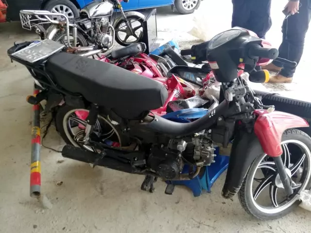Çanakkale'de motosiklet hırsızlığı: 2 gözaltı Çanakkale'de motosiklet hırsızlığı: 2 gözaltı