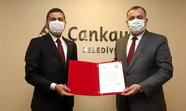 Çankaya ve Foça kardeş oldu Çankaya ve Foça kardeş oldu