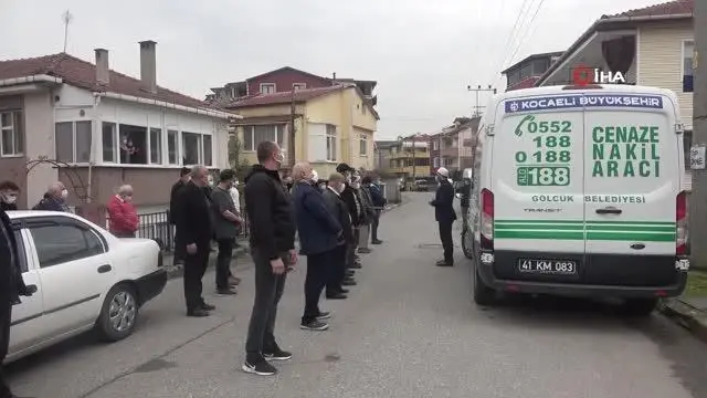 Çocuklarının feryadı yürek dağladı... Karı-koca aynı gün korona virüse yenildi Çocuklarının feryadı yürek dağladı... Karı-koca aynı gün korona virüse yenildi