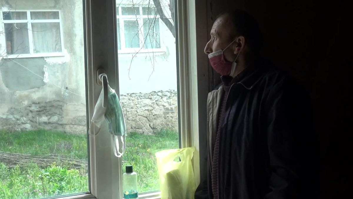 Çöp atmak için evden çıkan kadın kayıplara karıştı! Kocasının gözü yollarda kaldı