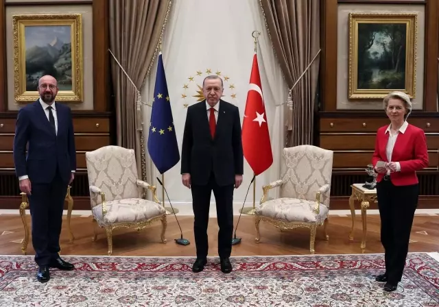 Cumhurbaşkanı Erdoğan'ın Charles Michel ve Ursula Von Der Leyen ile görüşmesi Cumhurbaşkanı Erdoğan'ın Charles Michel ve Ursula Von Der Leyen ile görüşmesi
