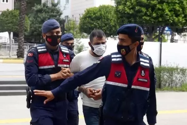 'Dalgakıran' operasyonunun son şüphelisi kovalamaca sonunda yakalandı 'Dalgakıran' operasyonunun son şüphelisi kovalamaca sonunda yakalandı