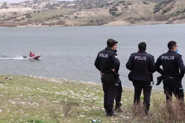 GÜNCELEME - Denizli'de kayıp ihbarı yapılan kişi otogarda bulundu GÜNCELEME - Denizli'de kayıp ihbarı yapılan kişi otogarda bulundu
