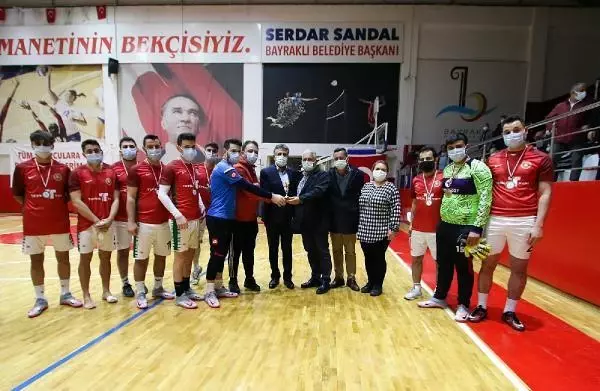 Deprem kurbanı futbolcu Malik Tahirler, turnuvayla anıldı