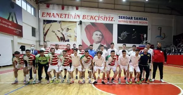 Deprem kurbanı futbolcu Malik Tahirler, turnuvayla anıldı