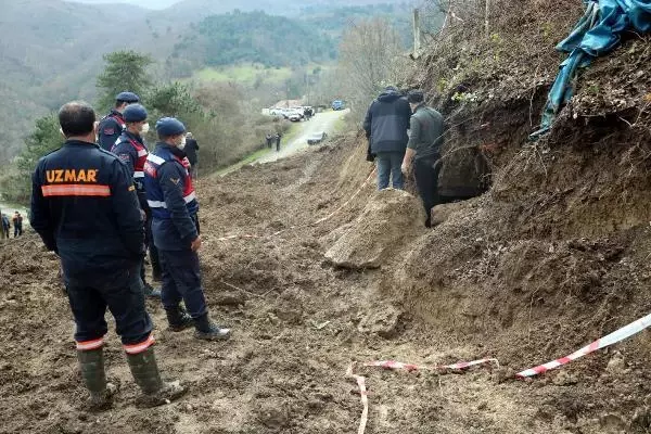 DEVREK'TE ROMA DÖNEMİNE AİT MEZAR BULUNDU DEVREK'TE ROMA DÖNEMİNE AİT MEZAR BULUNDU