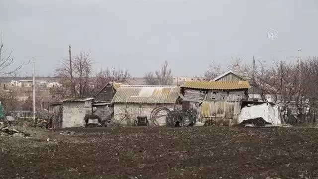 Son Dakika | Donbas bölgesindeki Rusya yanlısı ayrılıkçılar, çatışmalardan kalan mayın ve mühimmatları temizliyor Son Dakika | Donbas bölgesindeki Rusya yanlısı ayrılıkçılar, çatışmalardan kalan mayın ve mühimmatları temizliyor