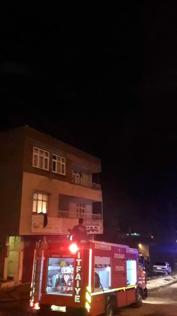 Eşini yakarak öldüren kocaya ağırlaştırılmış müebbet hapis Eşini yakarak öldüren kocaya ağırlaştırılmış müebbet hapis