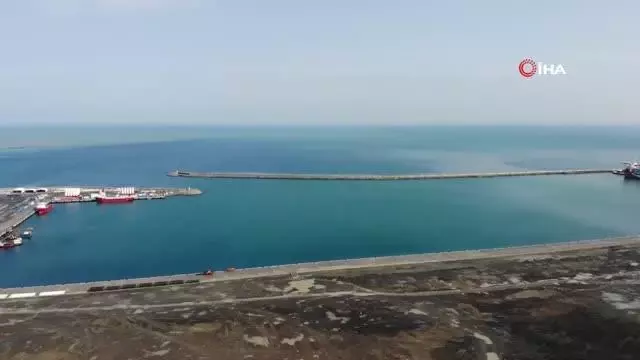 Fatih Sondaj Gemisi yeni keşifler için Amasra-1'e ilerliyor Fatih Sondaj Gemisi yeni keşifler için Amasra-1'e ilerliyor
