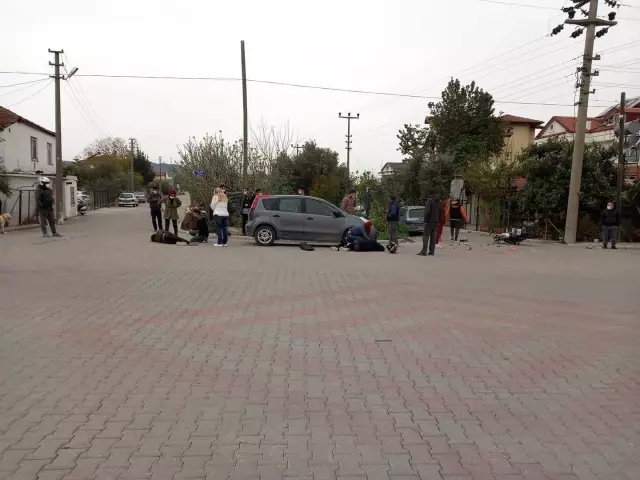 Otomobille çarpışan motosikletteki 2 kişi yaralandı Otomobille çarpışan motosikletteki 2 kişi yaralandı