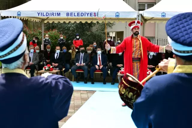 Fetih coşkusu Yıldırım'da yaşandı Fetih coşkusu Yıldırım'da yaşandı