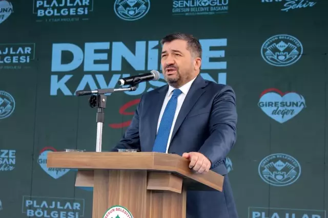 Giresun'da plajlar bölgesi projesinde ilk kazma vuruldu Giresun'da plajlar bölgesi projesinde ilk kazma vuruldu