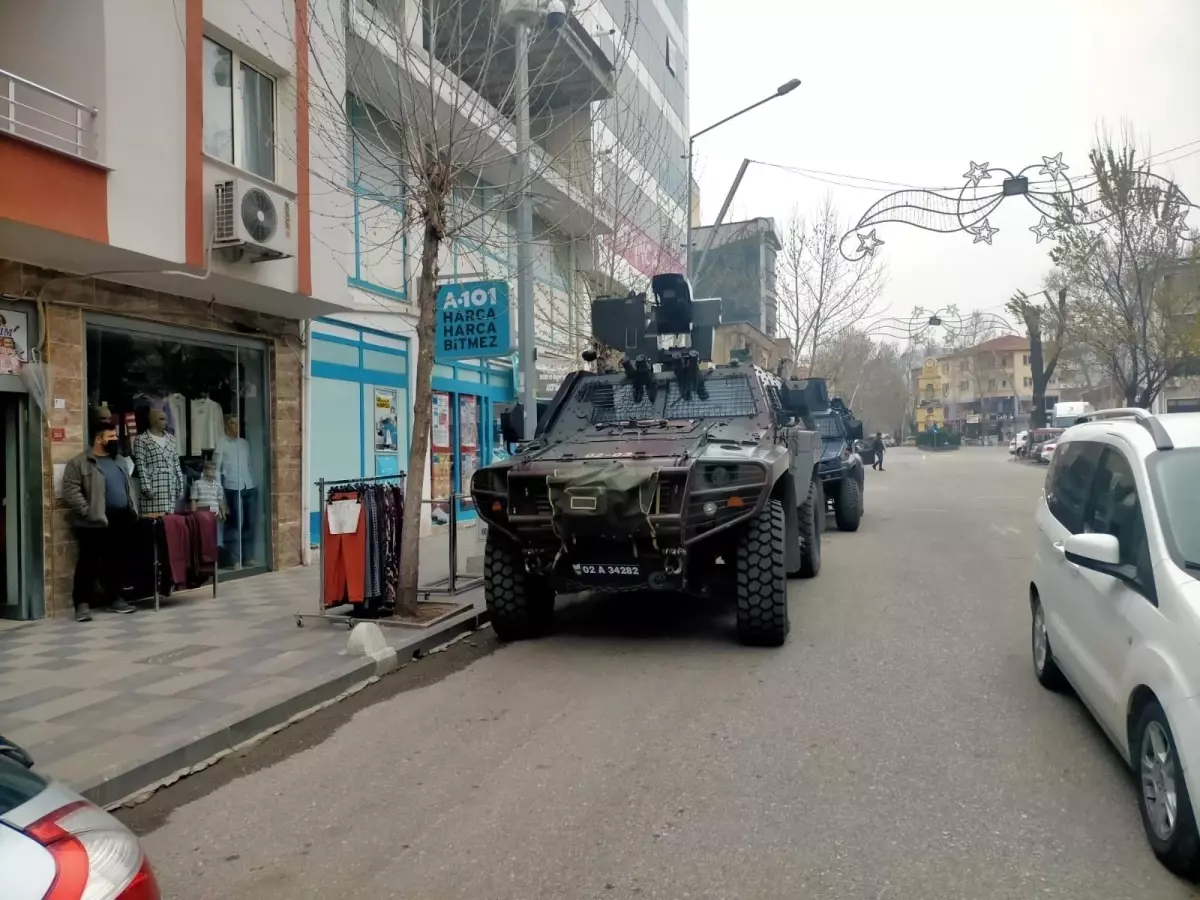 Son dakika haberi! Gölbaşı ilçesinde tefecilik operasyonu 1 golbasi ilcesinde tefecilik operasyonu 14046266 amp