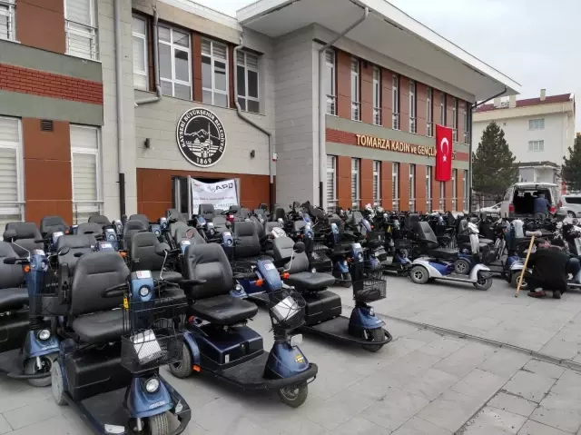 Gurbetçilerden Tomarza'ya büyük destek Gurbetçilerden Tomarza'ya büyük destek