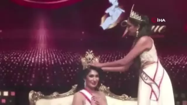 Güzellik yarışmasında 'taç' skandalı Güzellik yarışmasında 'taç' skandalı