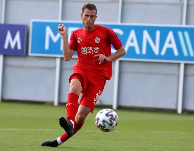 Hakan Arslan, Antalyaspor'un korkulu rüyası! Hakan Arslan, Antalyaspor'un korkulu rüyası!