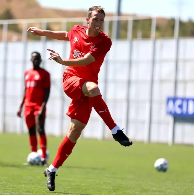 Hakan Arslan, Antalyaspor'un korkulu rüyası! Hakan Arslan, Antalyaspor'un korkulu rüyası!