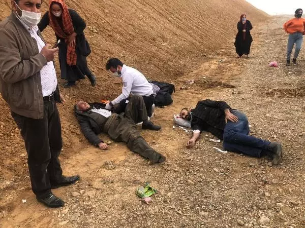 Hakkari yolunda kaza: 2 ölü, 4 yaralı Hakkari yolunda kaza: 2 ölü, 4 yaralı