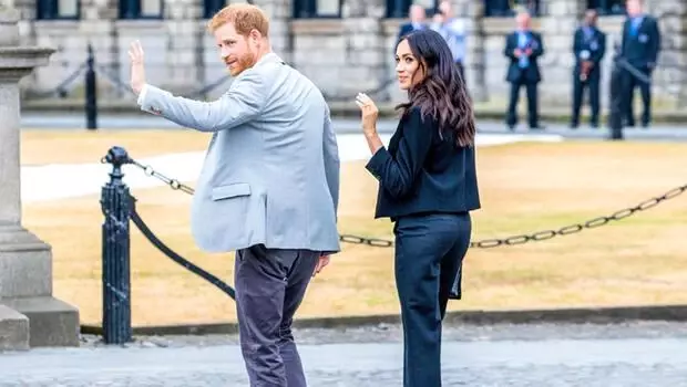 Harry'den ailesine: Karım Meghan'dan özür dileyin Harry'den ailesine: Karım Meghan'dan özür dileyin