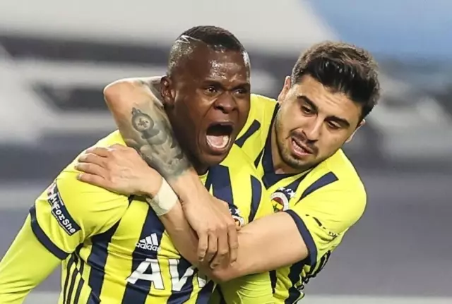 İç sahada kazanmakta zorlanan Fenerbahçe, 'suskun' Tanzanyalı forvetiyle puanları topluyor İç sahada kazanmakta zorlanan Fenerbahçe, 'suskun' Tanzanyalı forvetiyle puanları topluyor