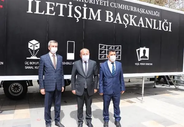 İletişim Başkanlığı Dijital TIR'ı Denizli'de İletişim Başkanlığı Dijital TIR'ı Denizli'de