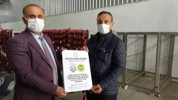 'İncirliova Deve Sucuğu'na coğrafi işaret 'İncirliova Deve Sucuğu'na coğrafi işaret