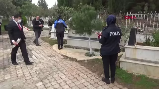 İSLAHİYE İLÇE EMNİYET MÜDÜRLÜĞÜ'NDEN ŞEHİTLİK ZİYARETİ İSLAHİYE İLÇE EMNİYET MÜDÜRLÜĞÜ'NDEN ŞEHİTLİK ZİYARETİ
