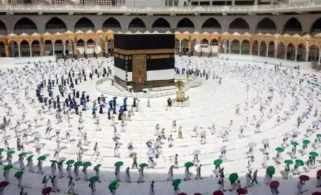 Kabe imamları kimlerdir? Mekke Kabe'de imamlık yapan hocalar kimlerdir, görevleri nelerdir? Kabe imamları isimleri! Kabe imamları kimlerdir? Mekke Kabe'de imamlık yapan hocalar kimlerdir, görevleri nelerdir? Kabe imamları isimleri!