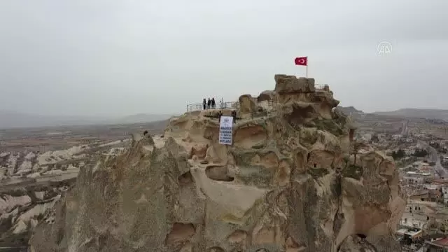Kapadokya'da AA'nın kuruluş yıl dönümünü kutladılar Kapadokya'da AA'nın kuruluş yıl dönümünü kutladılar