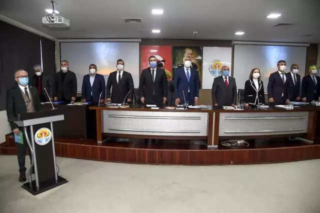 Karalar: 'Daha fazla hizmet üretip daha az harcıyoruz' Karalar: 'Daha fazla hizmet üretip daha az harcıyoruz'