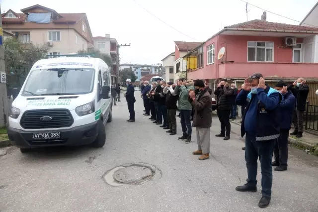 Çocuklarının feryadı yürek dağladı... Karı-koca aynı gün korona virüse yenildi Çocuklarının feryadı yürek dağladı... Karı-koca aynı gün korona virüse yenildi