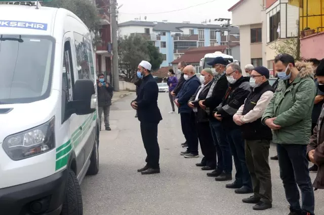 Çocuklarının feryadı yürek dağladı... Karı-koca aynı gün korona virüse yenildi Çocuklarının feryadı yürek dağladı... Karı-koca aynı gün korona virüse yenildi