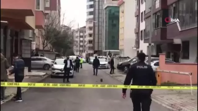 Kartal'da avukatlık bürosuna silahlı saldırı: 2 ölü, 3 yaralı Kartal'da avukatlık bürosuna silahlı saldırı: 2 ölü, 3 yaralı