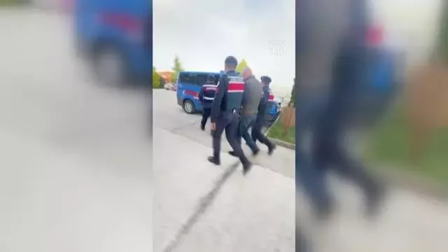 Son dakika haber! Kartal'daki bir avukatlık bürosunda silahlı kavga - Zanlı yakalandı Son dakika haber! Kartal'daki bir avukatlık bürosunda silahlı kavga - Zanlı yakalandı
