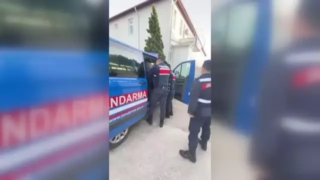 Son dakika haber! Kartal'daki bir avukatlık bürosunda silahlı kavga - Zanlı yakalandı Son dakika haber! Kartal'daki bir avukatlık bürosunda silahlı kavga - Zanlı yakalandı