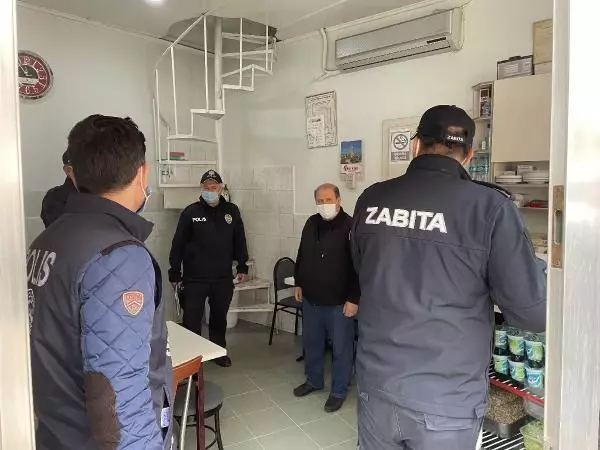 EDİRNE Keşan'da polis ve zabıtanın koronavirüs denetimleri sürüyor EDİRNE Keşan'da polis ve zabıtanın koronavirüs denetimleri sürüyor