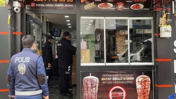 EDİRNE Keşan'da polis ve zabıtanın koronavirüs denetimleri sürüyor EDİRNE Keşan'da polis ve zabıtanın koronavirüs denetimleri sürüyor