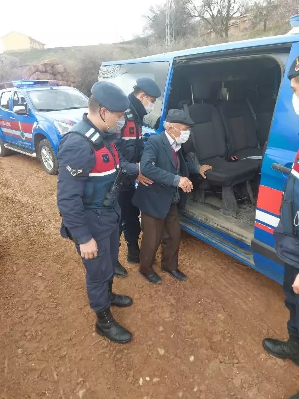 Son dakika haberleri! Kırıkkal'de borcu bulunan kişiyi kaçıran şüpheliye gözaltı Son dakika haberleri! Kırıkkal'de borcu bulunan kişiyi kaçıran şüpheliye gözaltı