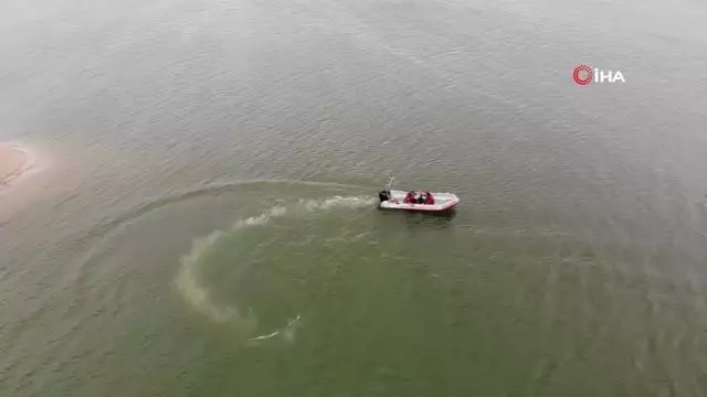 Kıyafetlerini bırakıp ortadan kayboldu Kıyafetlerini bırakıp ortadan kayboldu