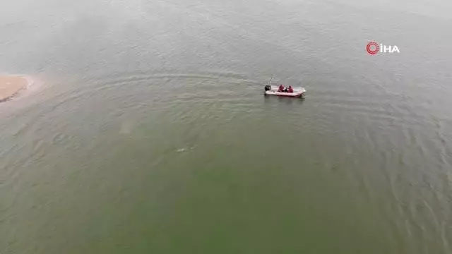Kıyafetlerini bırakıp ortadan kayboldu Kıyafetlerini bırakıp ortadan kayboldu
