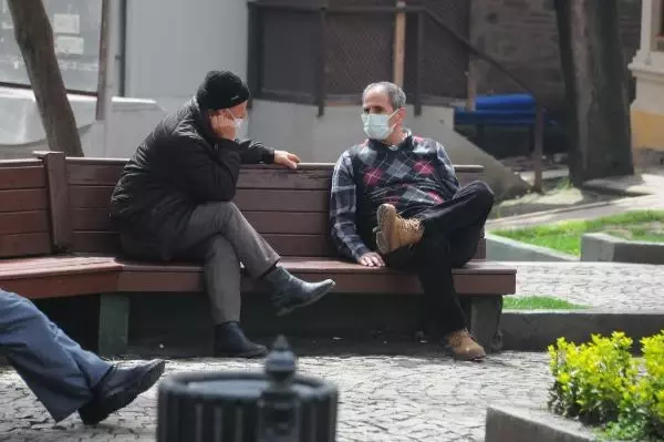 Son dakika haberleri! KOCAELİ KOCAELİ'DE 60 YAŞ VE ÜZERİ KİŞİLERİN YOĞUN BAKIMA YATMA ORANI YÜZDE 20 AZALDI Son dakika haberleri! KOCAELİ KOCAELİ'DE 60 YAŞ VE ÜZERİ KİŞİLERİN YOĞUN BAKIMA YATMA ORANI YÜZDE 20 AZALDI