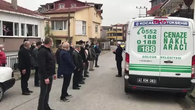 Son dakika haberleri! KOCAELİ KORONAVİRÜSTEN ÖLEN ÇİFT SON YOLCULUĞUNA UĞURLANDI Son dakika haberleri! KOCAELİ KORONAVİRÜSTEN ÖLEN ÇİFT SON YOLCULUĞUNA UĞURLANDI