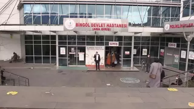 Kovid-19'dan korunmak için ev ziyaretlerinden uzak durulması uyarısı Kovid-19'dan korunmak için ev ziyaretlerinden uzak durulması uyarısı
