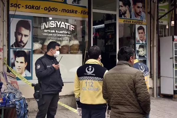 Son dakika haberleri! ŞANLIURFA KUAFÖRDE TIRAŞ OLURKEN ÖLDÜRÜLDÜ Son dakika haberleri! ŞANLIURFA KUAFÖRDE TIRAŞ OLURKEN ÖLDÜRÜLDÜ