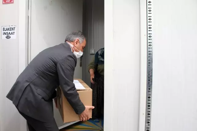 Son dakika haberleri | Liseliler üretti, 65 yaş üstüne ücretsiz dağıtıldı Son dakika haberleri | Liseliler üretti, 65 yaş üstüne ücretsiz dağıtıldı