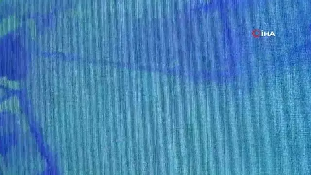 Lokantadaki 2 ayrı hırsızlık güvenlik kamerasına yansıdı Lokantadaki 2 ayrı hırsızlık güvenlik kamerasına yansıdı
