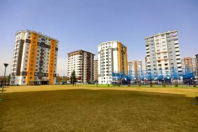 Melikgazi Belediyesi 50 daireyi yarın satışa çıkarıyor Melikgazi Belediyesi 50 daireyi yarın satışa çıkarıyor